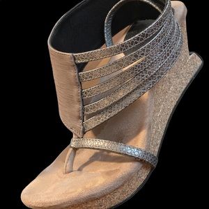 Unique Sandals with a twist!